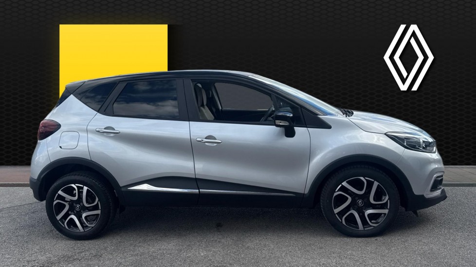 Renault Captur 0.9 TCE 90 Iconic 5dr Petrol Hatchback - Image 5