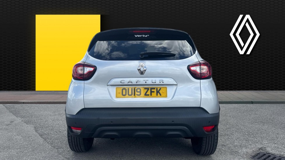 Renault Captur 0.9 TCE 90 Iconic 5dr Petrol Hatchback - Image 6