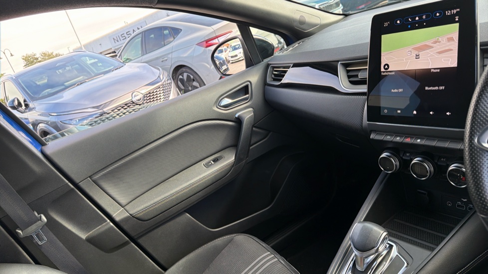 Renault Captur 1.6 E-Tech Plug-in hybrid 160 Engineered 5dr Auto Hatchback - Image 14