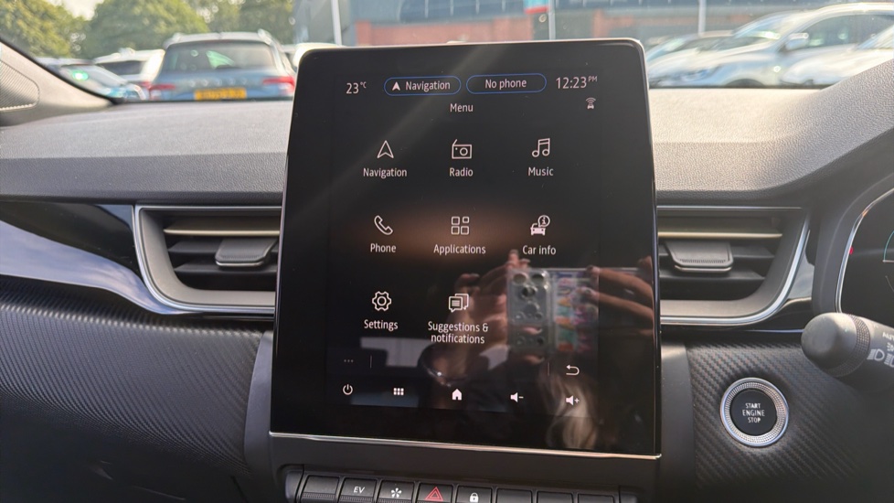 Renault Captur 1.6 E-Tech Plug-in hybrid 160 Engineered 5dr Auto Hatchback - Image 28