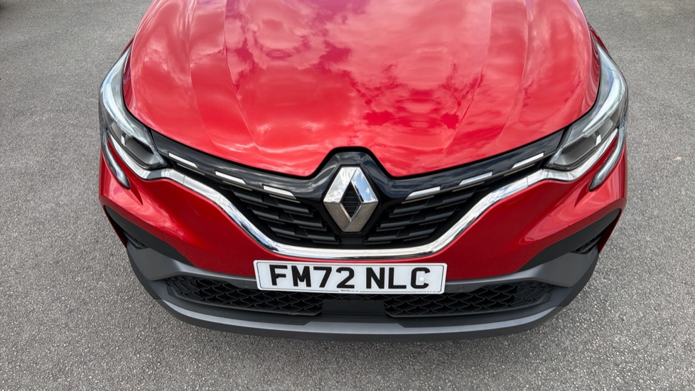 Renault Captur 1.6 E-TECH Hybrid 145 R.S. Line 5dr Auto Hybrid Hatchback - Image 8