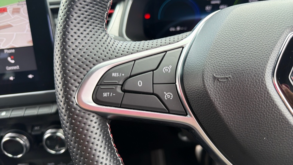 Renault Captur 1.6 E-TECH Hybrid 145 R.S. Line 5dr Auto Hybrid Hatchback - Image 21