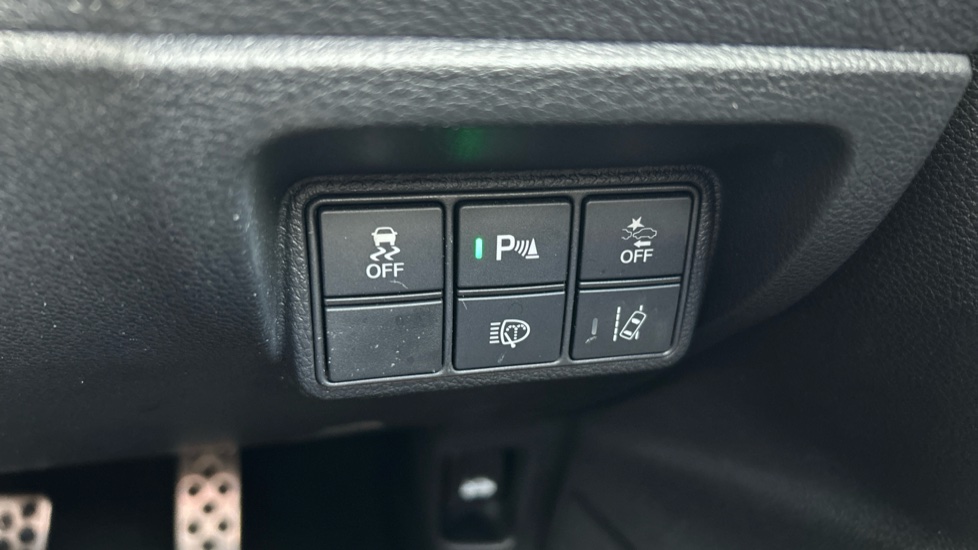 Honda Civic 1.5 VTEC Turbo Sport 5dr CVT Petrol Hatchback - Image 22