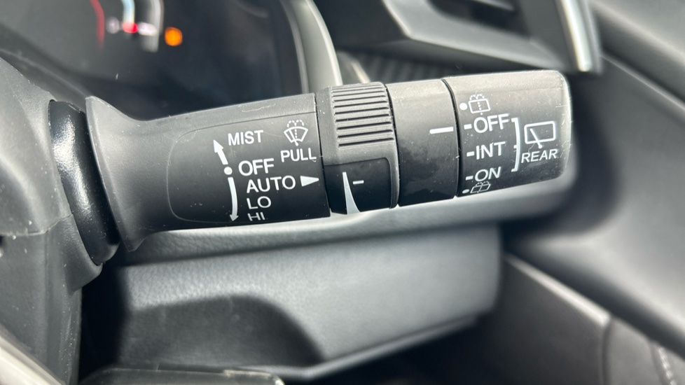 Honda Civic 1.5 VTEC Turbo Sport 5dr CVT Petrol Hatchback - Image 23