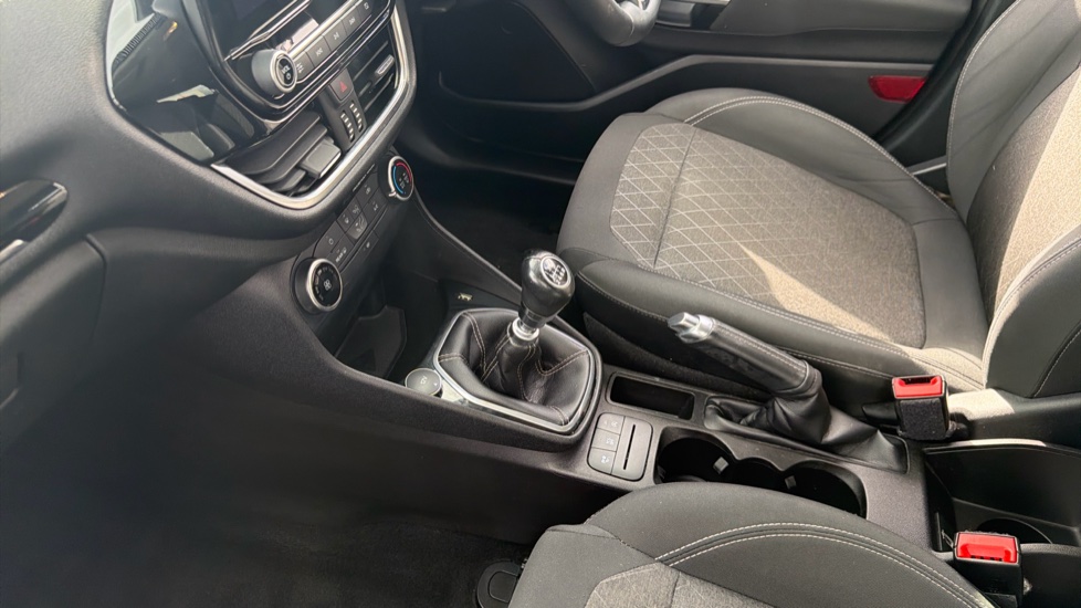 Ford Fiesta 1.0 EcoBoost Active 1 5dr Petrol Hatchback - Image 13