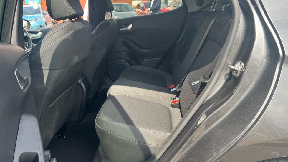 Ford Fiesta 1.0 EcoBoost Titanium 5dr Petrol Hatchback - Image 16