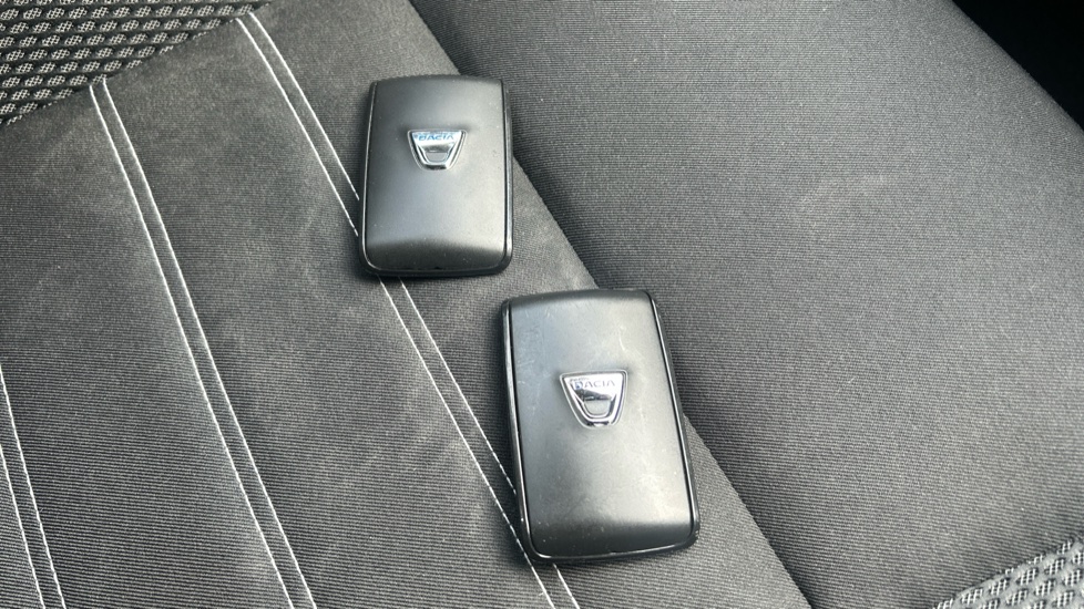 Dacia Duster 1.0 TCe 90 Prestige 5dr Petrol Estate - Image 20