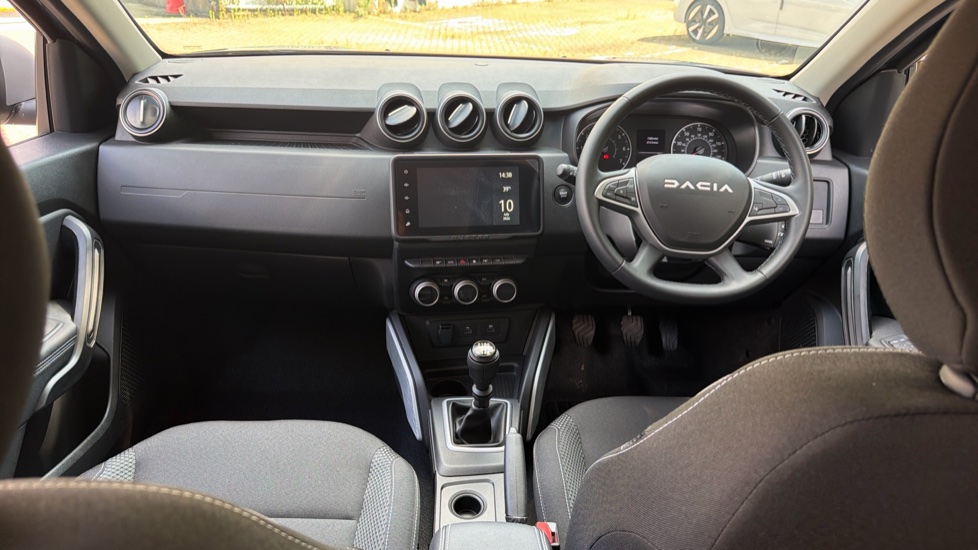 Dacia Duster 1.3 TCe 130 Journey 5dr Petrol Estate - Image 10