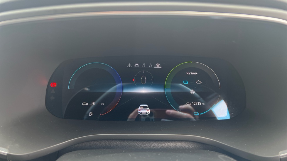 Renault Arkana 1.6 E-Tech hybrid 145 Engineered Bose Ed 5dr Auto Hybrid Estate - Image 18