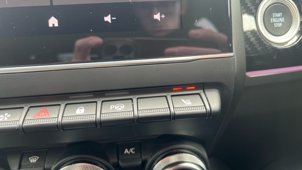 Renault Arkana 1.6 E-Tech hybrid 145 Engineered Bose Ed 5dr Auto Hybrid Estate - Image 21