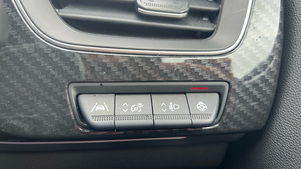 Renault Arkana 1.6 E-Tech hybrid 145 Engineered Bose Ed 5dr Auto Hybrid Estate - Image 24