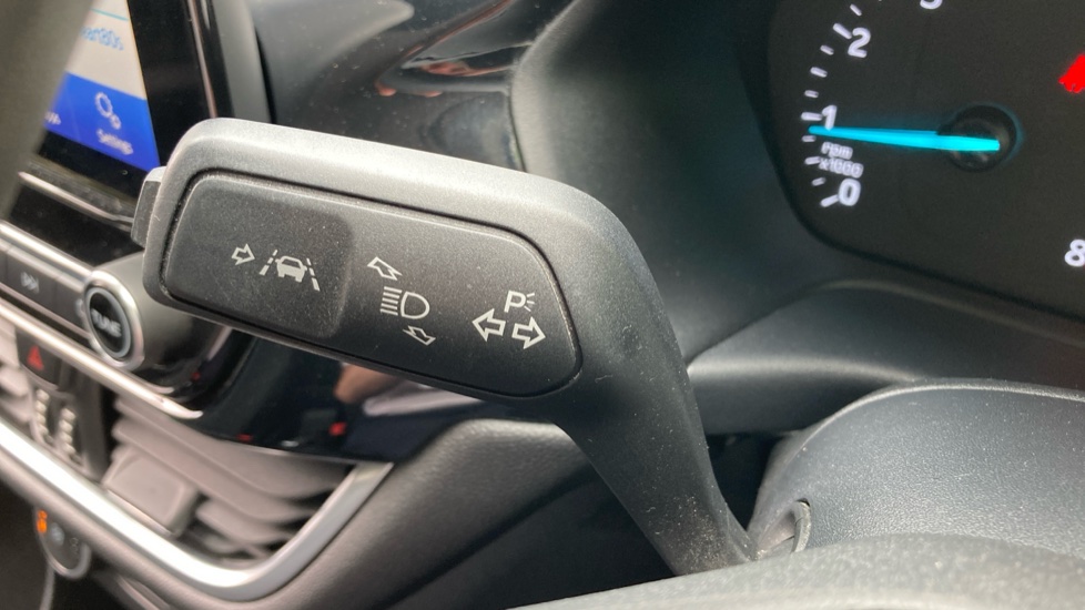 Ford Fiesta 1.0 EcoBoost Hybrid mHEV 125 Trend 5dr Petrol Hatchback - Image 25