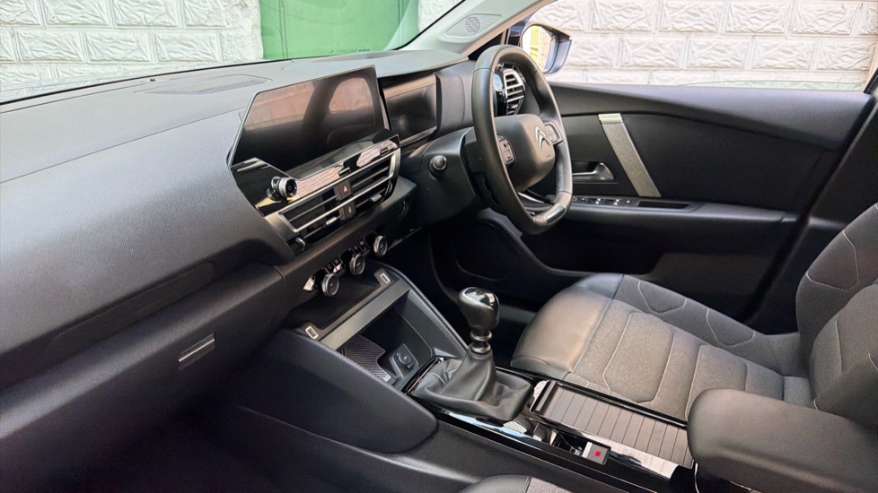 Citroen C4 1.2 PureTech [130] Shine 5dr Petrol Hatchback - Image 9