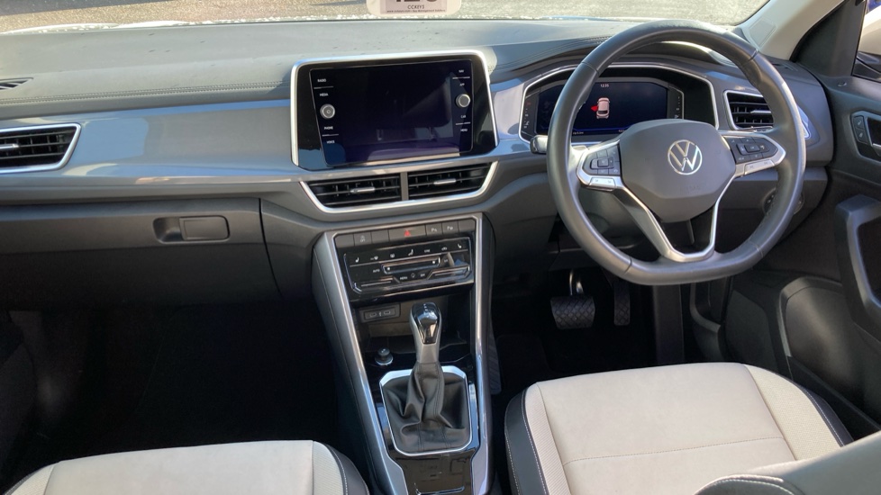 Volkswagen T-Roc 1.5 TSI Style 5dr DSG Petrol Hatchback - Image 10