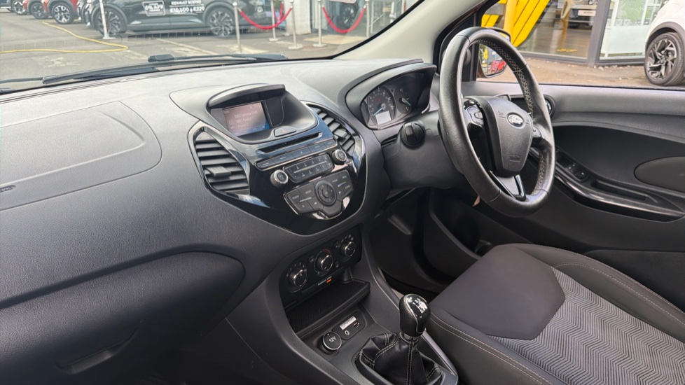 Ford KA+ 1.2 85 Zetec 5dr Petrol Hatchback - Image 9