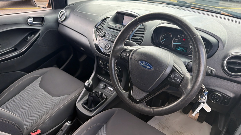 Ford KA+ 1.2 85 Zetec 5dr Petrol Hatchback - Image 11