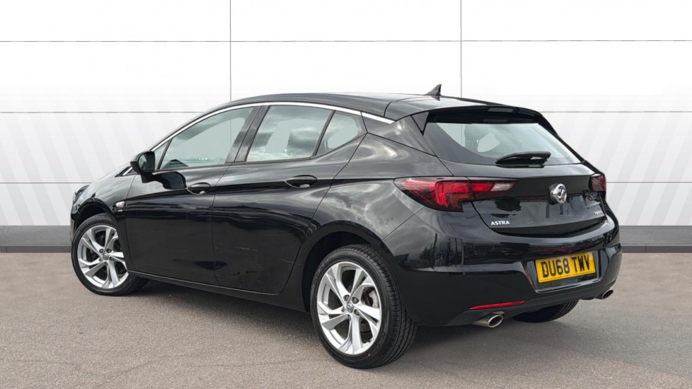 Vauxhall Astra 1.6T 16V 200 SRi Nav 5dr Petrol Hatchback - Image 2