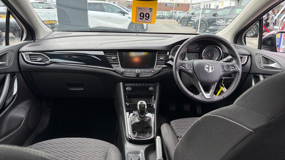 Vauxhall Astra 1.6T 16V 200 SRi Nav 5dr Petrol Hatchback - Image 10