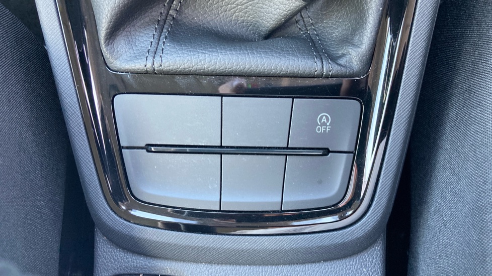 Skoda Kamiq 1.0 TSI SE Edition 5dr Petrol Hatchback - Image 25