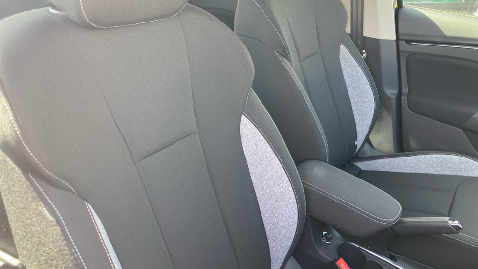 Skoda Kamiq 1.0 TSI SE Edition 5dr Petrol Hatchback - Image 38