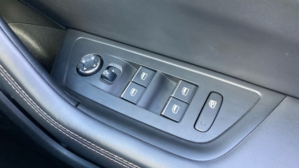 Peugeot 508 1.5 BlueHDi GT Line 5dr EAT8 Diesel Estate - Image 35