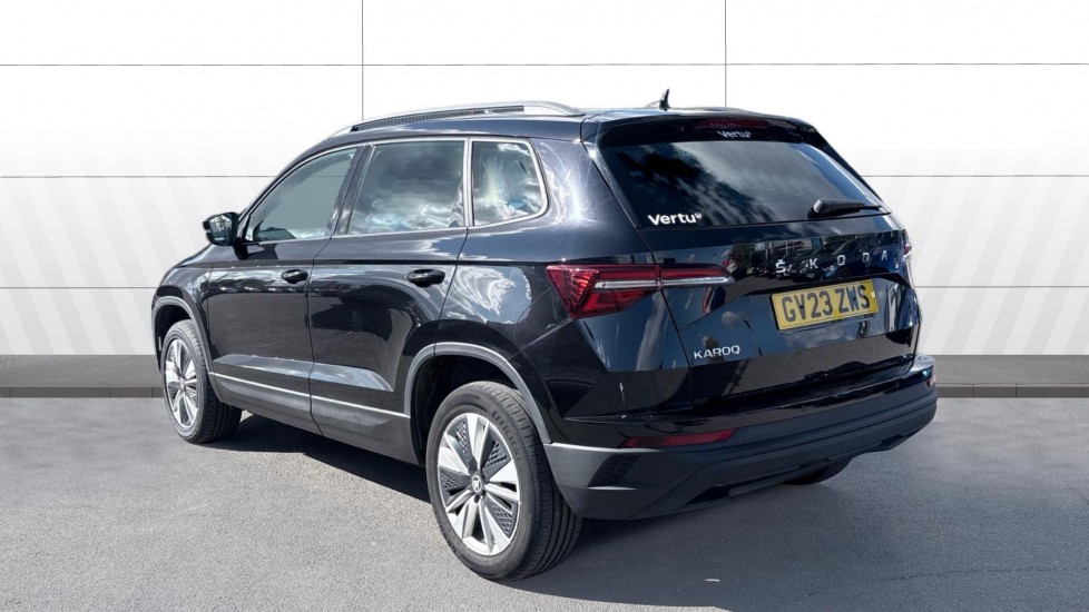Skoda Karoq 1.5 TSI SE Drive 5dr Petrol Estate - Image 2