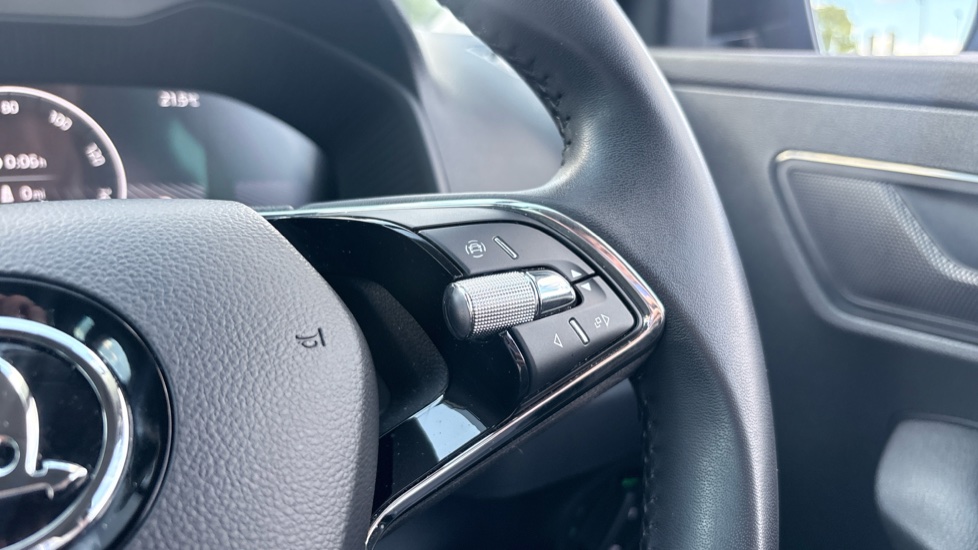 Skoda Karoq 1.5 TSI SE Drive 5dr Petrol Estate - Image 22