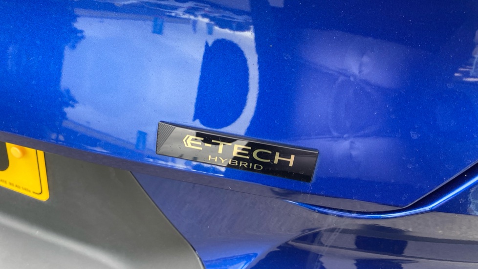 Renault Symbioz 1.8 E-Tech FHEV 160 Techno 5dr Auto Hybrid Estate - Image 40