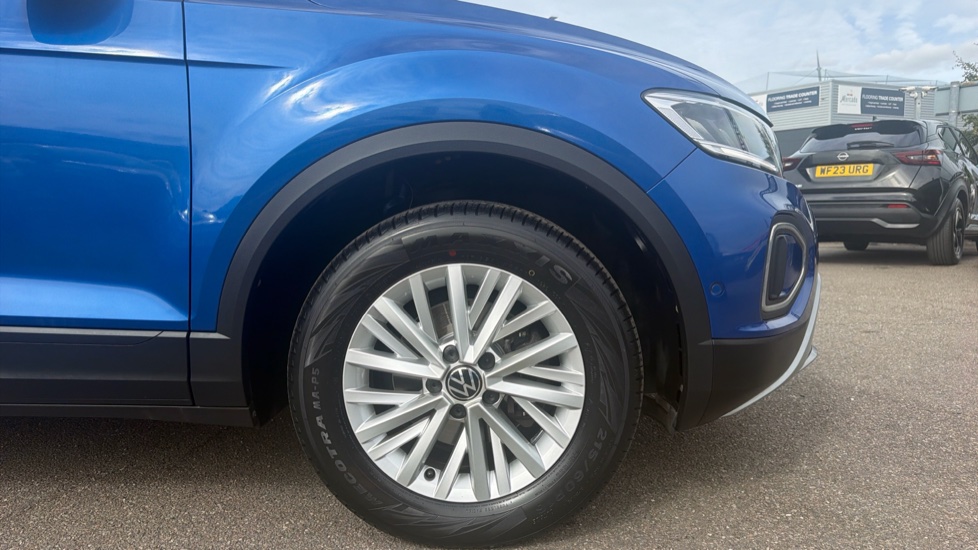 Volkswagen T-Roc 1.0 TSI Life 5dr Petrol Hatchback - Image 7