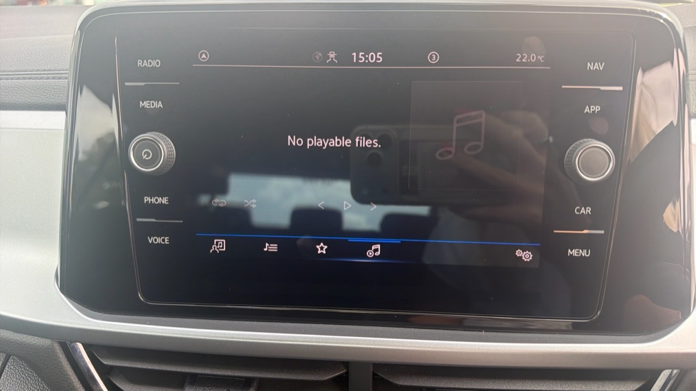 Volkswagen T-Roc 1.0 TSI Life 5dr Petrol Hatchback - Image 12