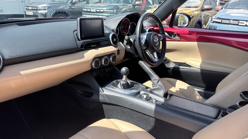 Mazda MX-5 2.0 Sport Nav 2dr Petrol Convertible - Image 9