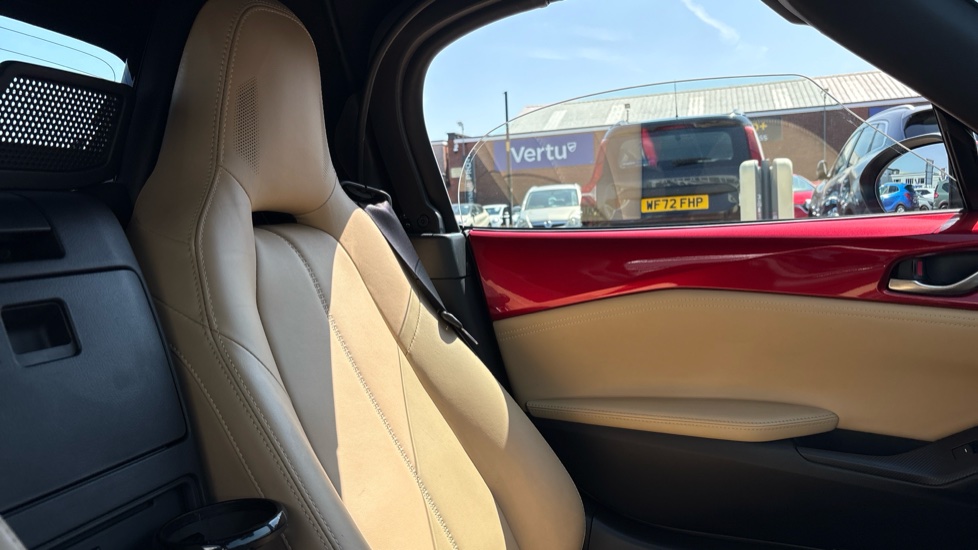 Mazda MX-5 2.0 Sport Nav 2dr Petrol Convertible - Image 16