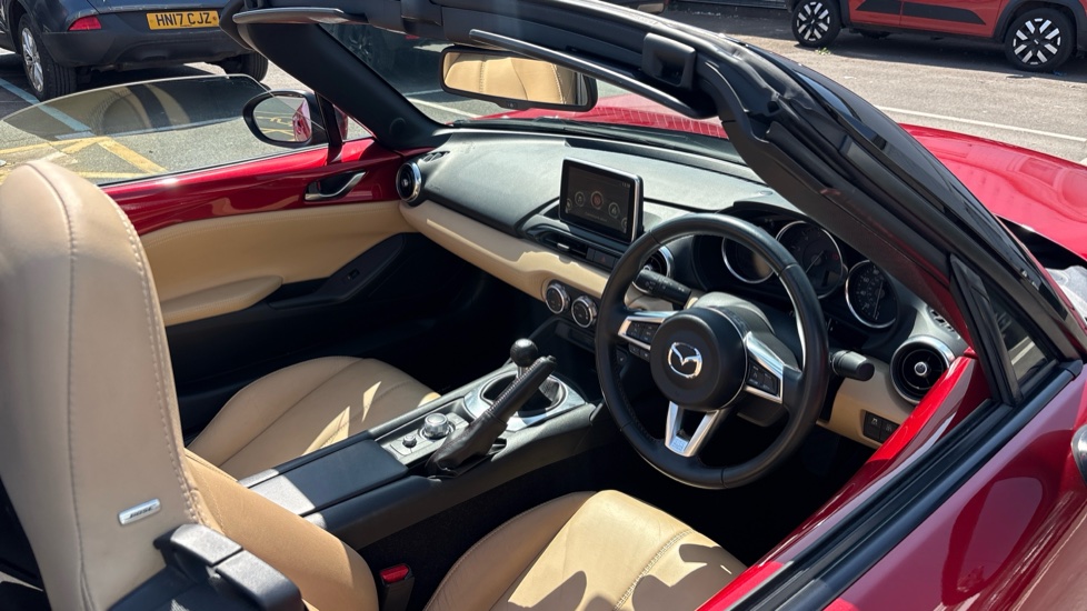 Mazda MX-5 2.0 Sport Nav 2dr Petrol Convertible - Image 29