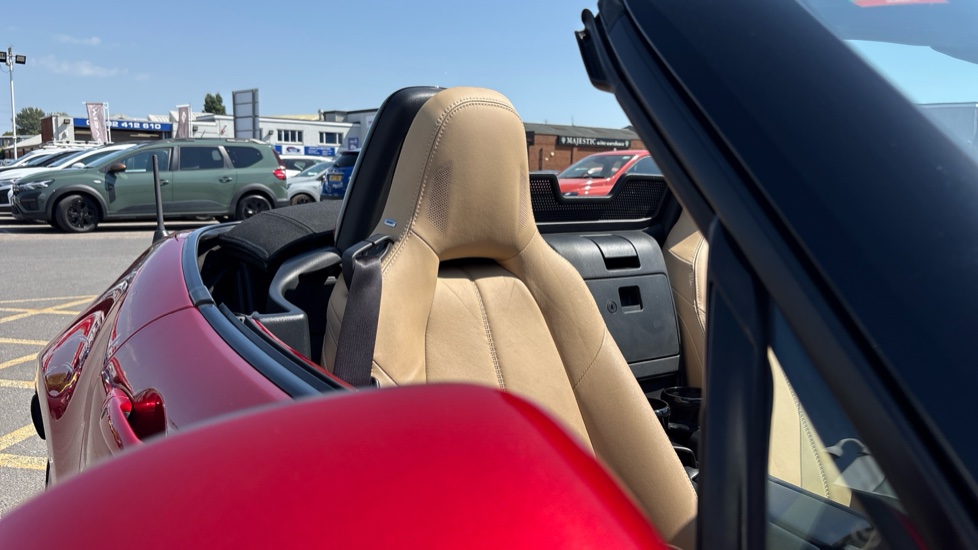 Mazda MX-5 2.0 Sport Nav 2dr Petrol Convertible - Image 31