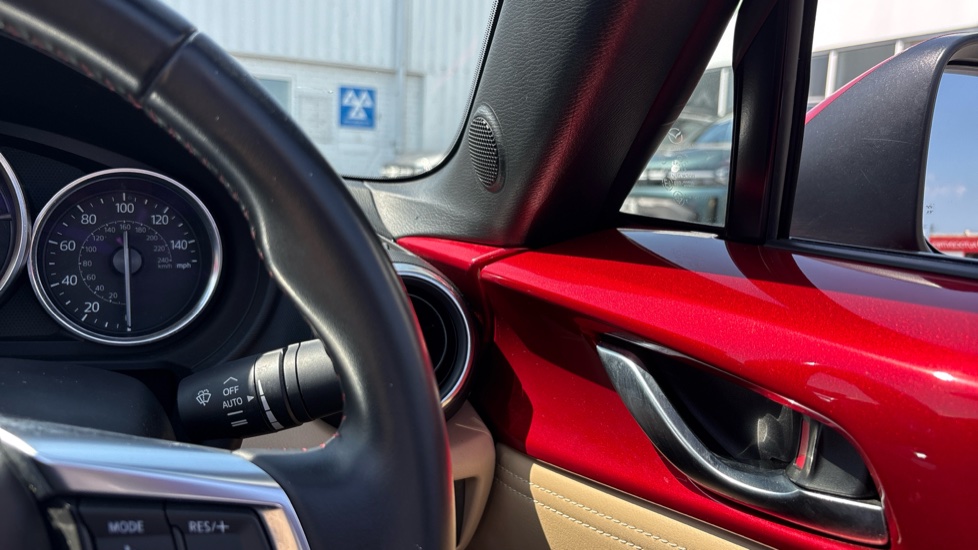 Mazda MX-5 2.0 Sport Nav 2dr Petrol Convertible - Image 39