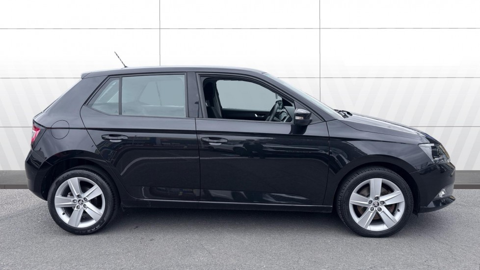 Skoda Fabia 1.0 TSI 110 SE L 5dr DSG Petrol Hatchback - Image 5