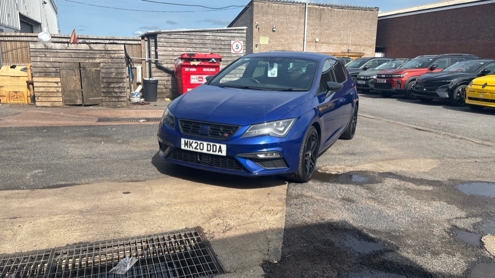 SEAT Leon 2.0 TDI 150 FR Black Edition [EZ] 5dr DSG Diesel Hatchback - Image 24