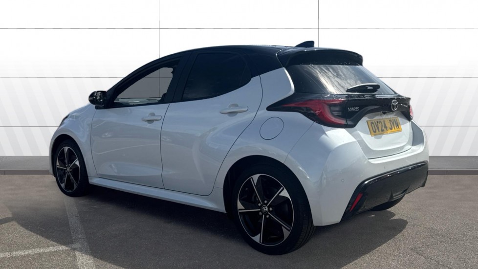 Toyota Yaris 1.5 Hybrid 130 Premiere Edition 5dr CVT Hybrid Hatchback - Image 2