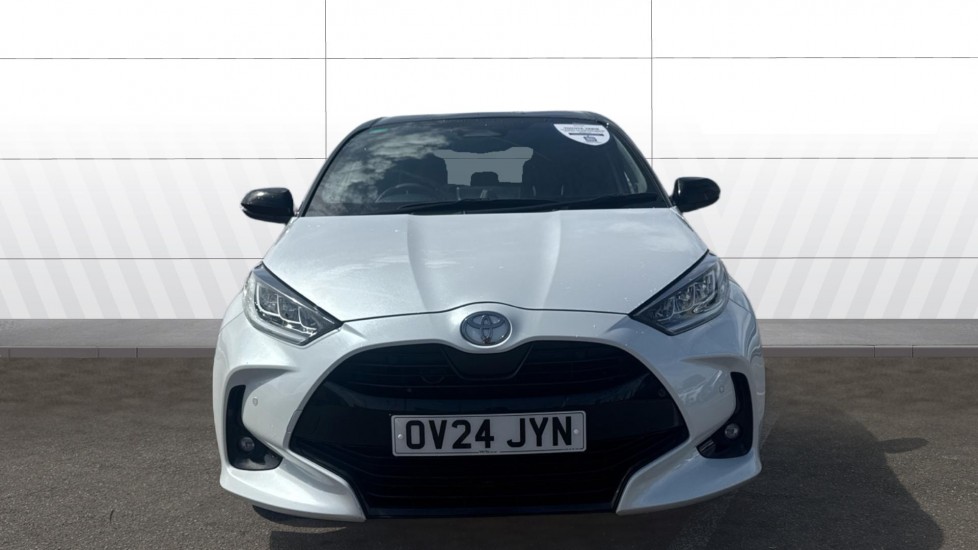 Toyota Yaris 1.5 Hybrid 130 Premiere Edition 5dr CVT Hybrid Hatchback - Image 3