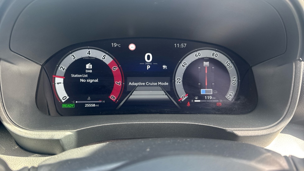 Toyota Yaris 1.5 Hybrid 130 Premiere Edition 5dr CVT Hybrid Hatchback - Image 52