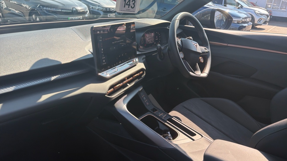 CUPRA Terramar 1.5 eTSI 150 V2 5dr DSG Petrol Hatchback - Image 9