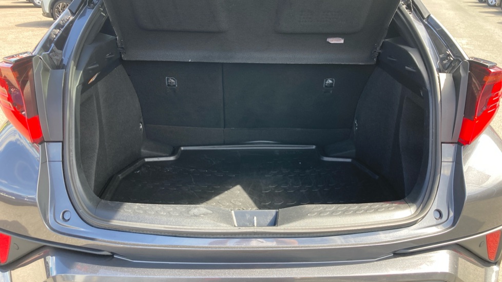 Toyota C-HR 1.8 Hybrid Excel 5dr CVT Hybrid Hatchback - Image 4