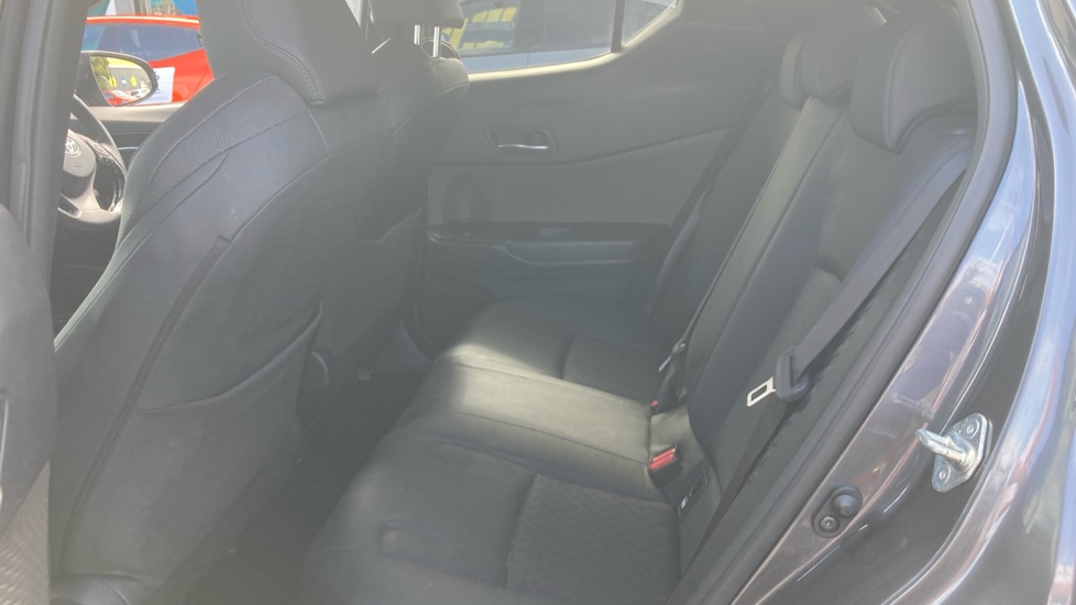 Toyota C-HR 1.8 Hybrid Excel 5dr CVT Hybrid Hatchback - Image 16