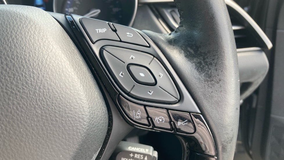 Toyota C-HR 1.8 Hybrid Excel 5dr CVT Hybrid Hatchback - Image 27