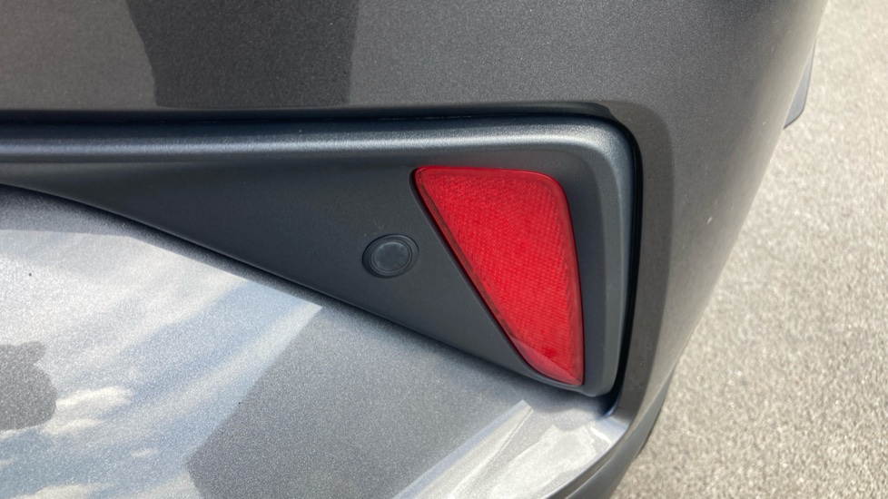 Toyota C-HR 1.8 Hybrid Excel 5dr CVT Hybrid Hatchback - Image 39