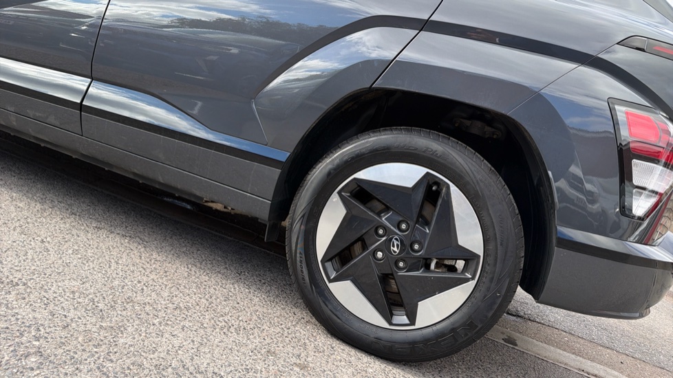 Hyundai KONA 160kW Advance 65kWh 5dr Auto Electric Hatchback - Image 7