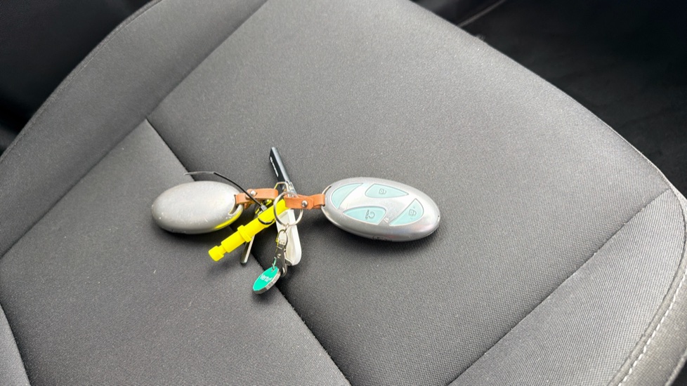 Hyundai KONA 160kW Advance 65kWh 5dr Auto Electric Hatchback - Image 20