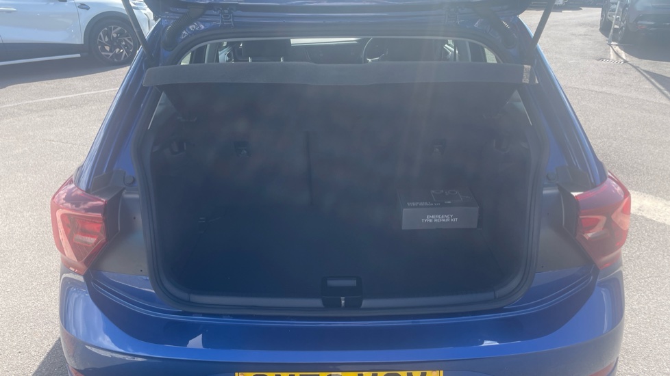 Volkswagen Polo 1.0 TSI Life 5dr Petrol Hatchback - Image 4