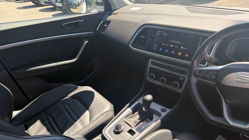 SEAT Ateca 1.5 TSI EVO FR Sport 5dr DSG Petrol Estate - Image 9