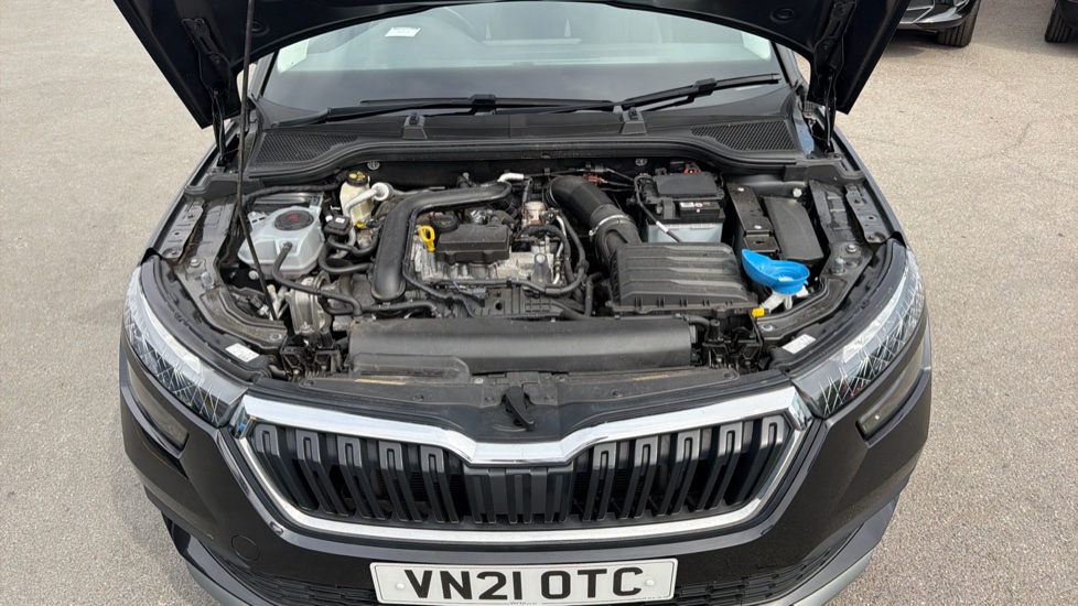 Skoda Kamiq 1.0 TSI 110 SE L 5dr Petrol Hatchback - Image 8